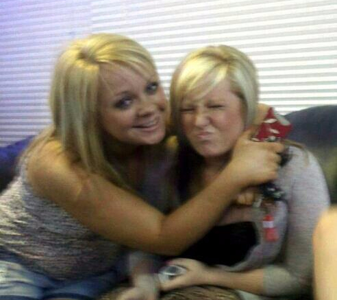 165889_3646356244585_50591683_n